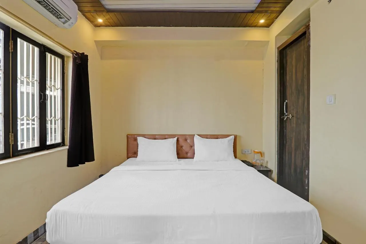 Oyo Flagship 83473 Hotel Kp Varanasi