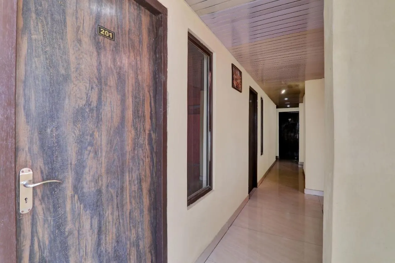 Oyo Flagship 83473 Hotel Kp Varanasi
