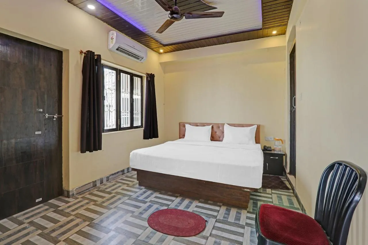 ***  Oyo Flagship 83473 Hotel Kp Varanasi Indien